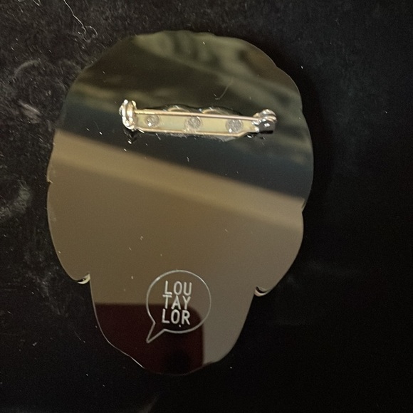 NIB Lou Taylor Iris Apfel Brooch - Picture 3 of 3